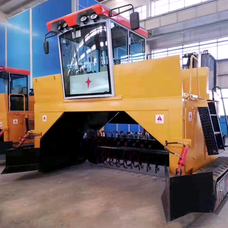 有機(jī)肥履帶式翻堆機(jī) 圖7